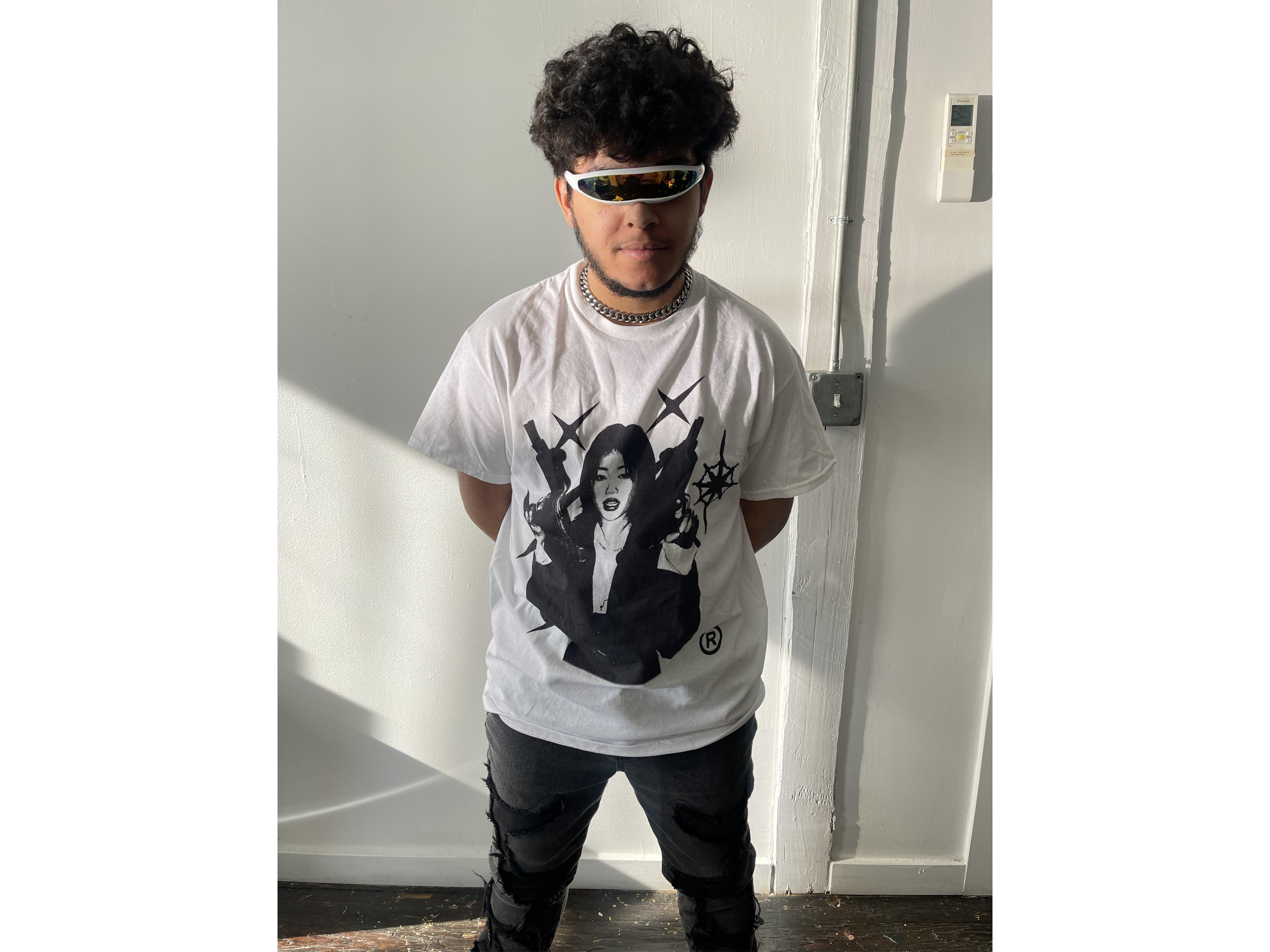 Twin Uzi Streetwear Tee 100 Percent Cotton True To Size Casual Graphic Shirt For Everyday Wear